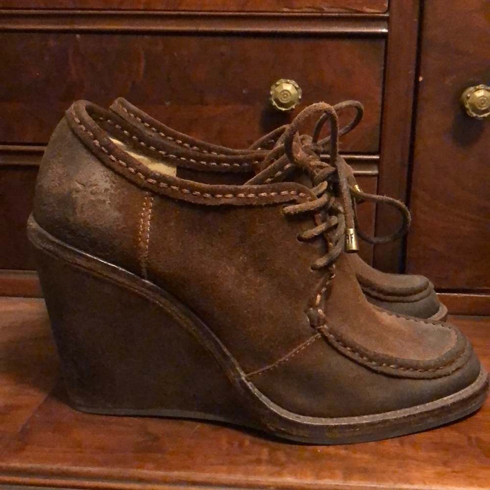 Frye booties sz6